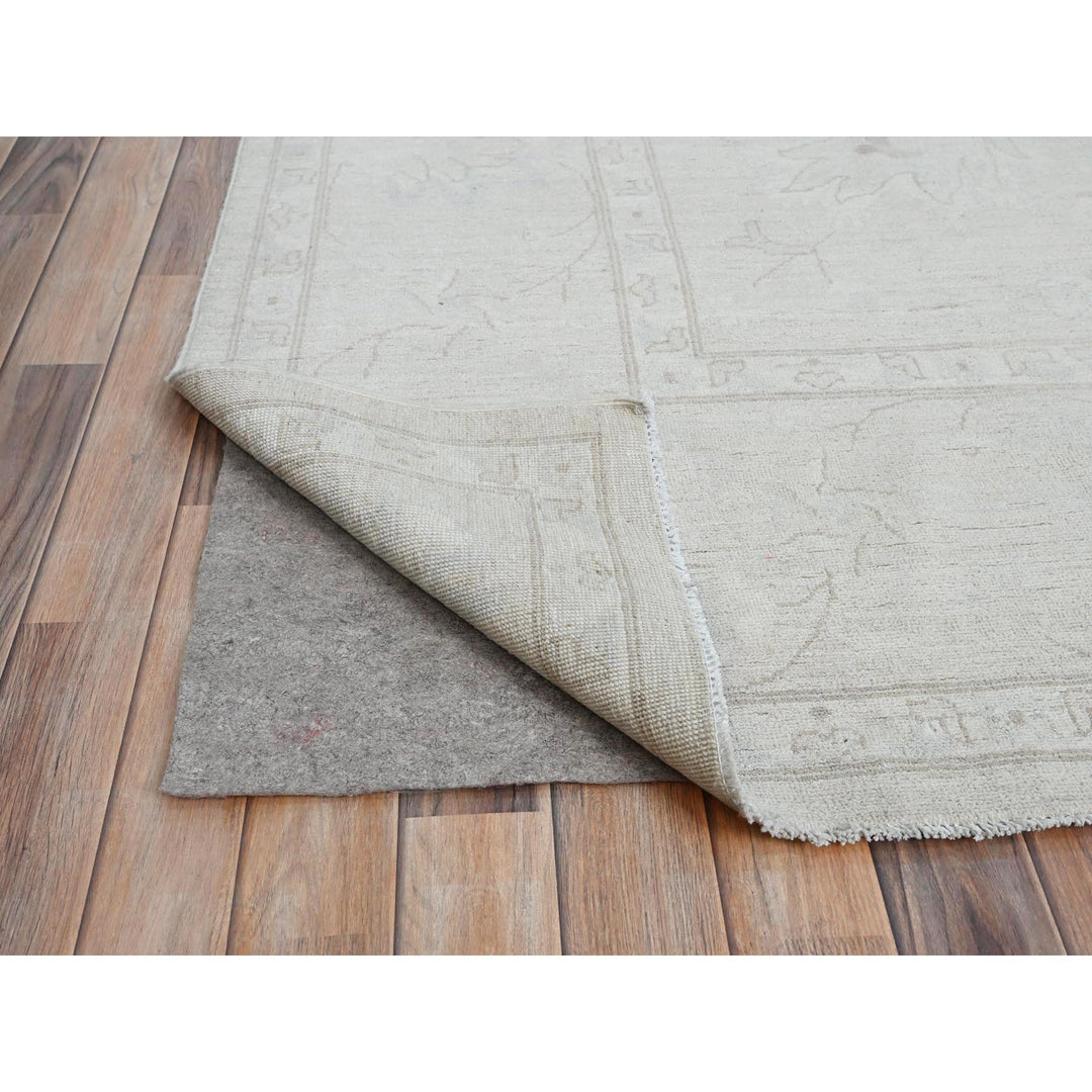 9'10" x 13'10" New Hand Knotted Ivory Wool Rectangle Oriental Rug - MOA10286706