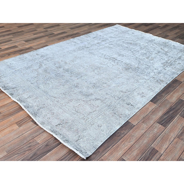 5'11" x 8'10" Vintage Hand Knotted Grey Wool Rectangle Oriental Rug - MOA10286937