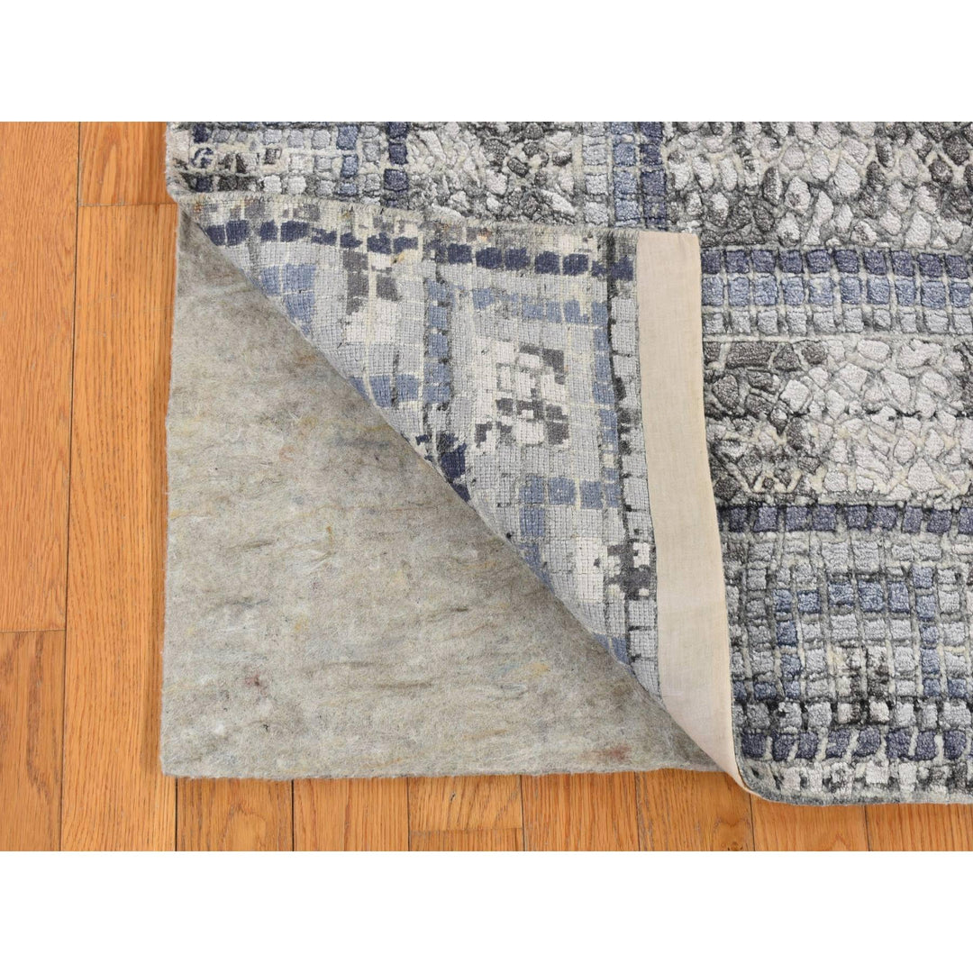 5'2" x 6'10" New Hand Knotted Grey Wool & Silk Rectangle Oriental Rug - MOA10287177