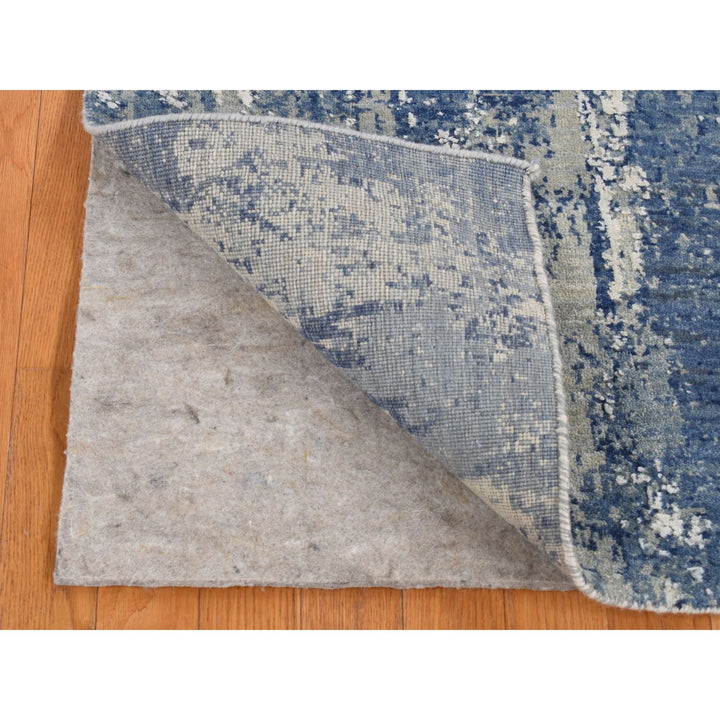 2'6" x 8'3" New Hand Knotted Blue Wool & Silk Runner Oriental Rug - MOA10287230