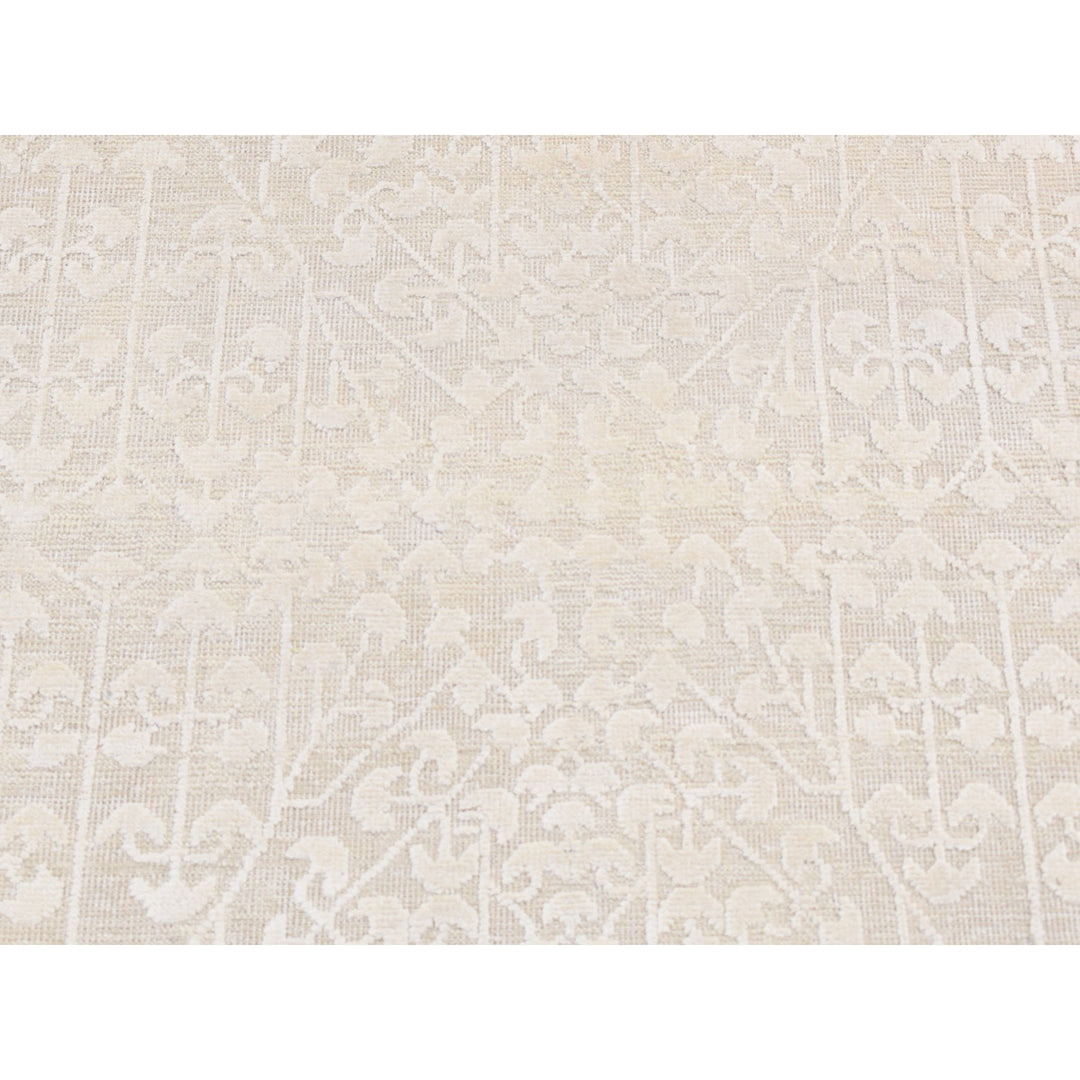 2'6" x 10'1" New Hand Knotted Ivory Wool & Silk Runner Oriental Rug - MOA10287262