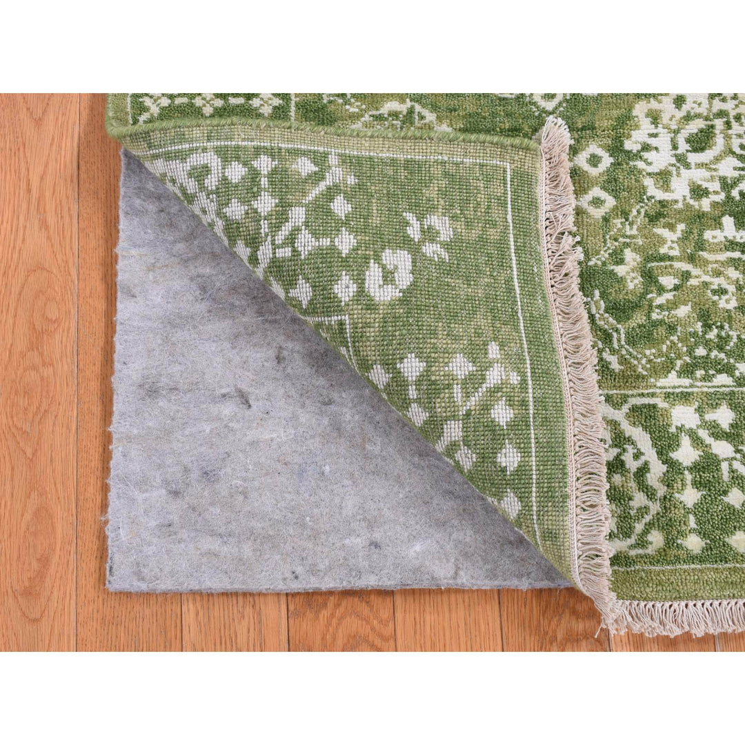 2'6" x 6'0" New Hand Knotted Green Wool & Silk Runner Oriental Rug - MOA10287344