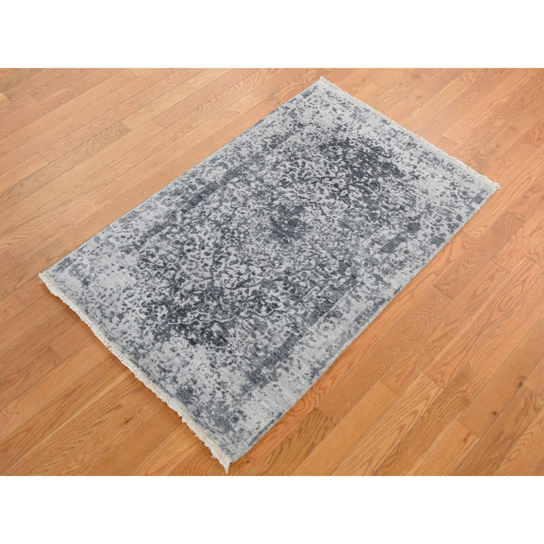 3'0" x 4'10" New Hand Knotted Grey Wool & Pure Silk Rectangle Oriental Rug - MOA10287605