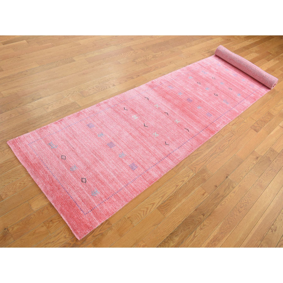 2'8" x 13'6" New Hand Knotted Pink Wool & Silk Runner Oriental Rug - MOA10287659