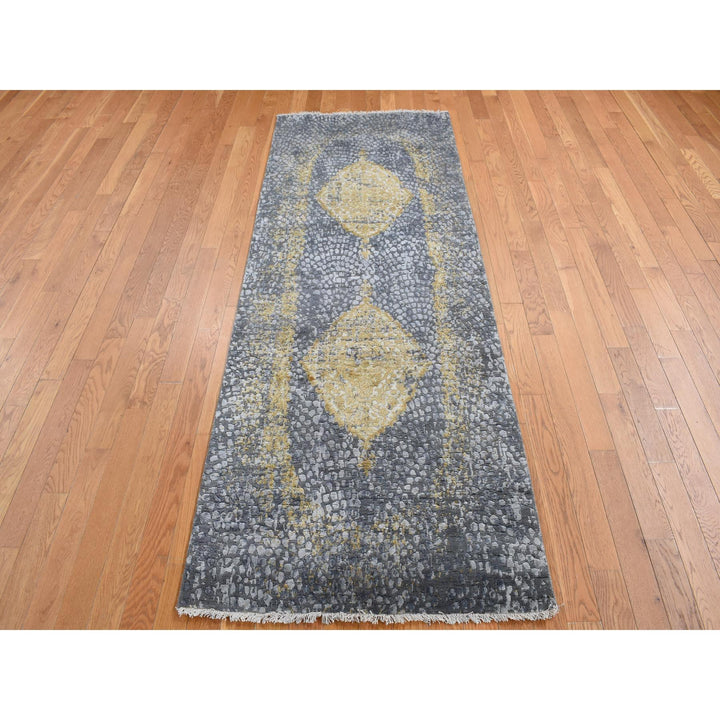 3'0" x 8'0" New Hand Knotted Grey Wool & Silk Runner Oriental Rug - MOA10287688