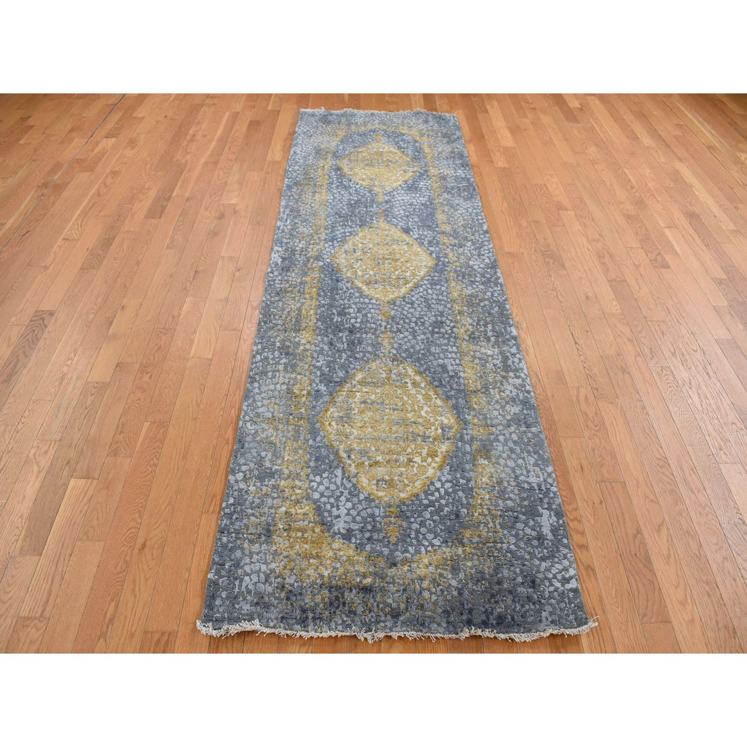 3'2" x 9'10" New Hand Knotted Grey Wool & Silk Runner Oriental Rug - MOA10287690