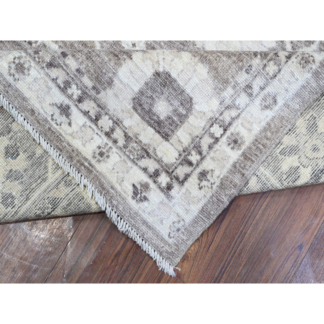 8'1" x 9'9" New Hand Knotted Grey Wool Rectangle Oriental Rug - MOA10288650