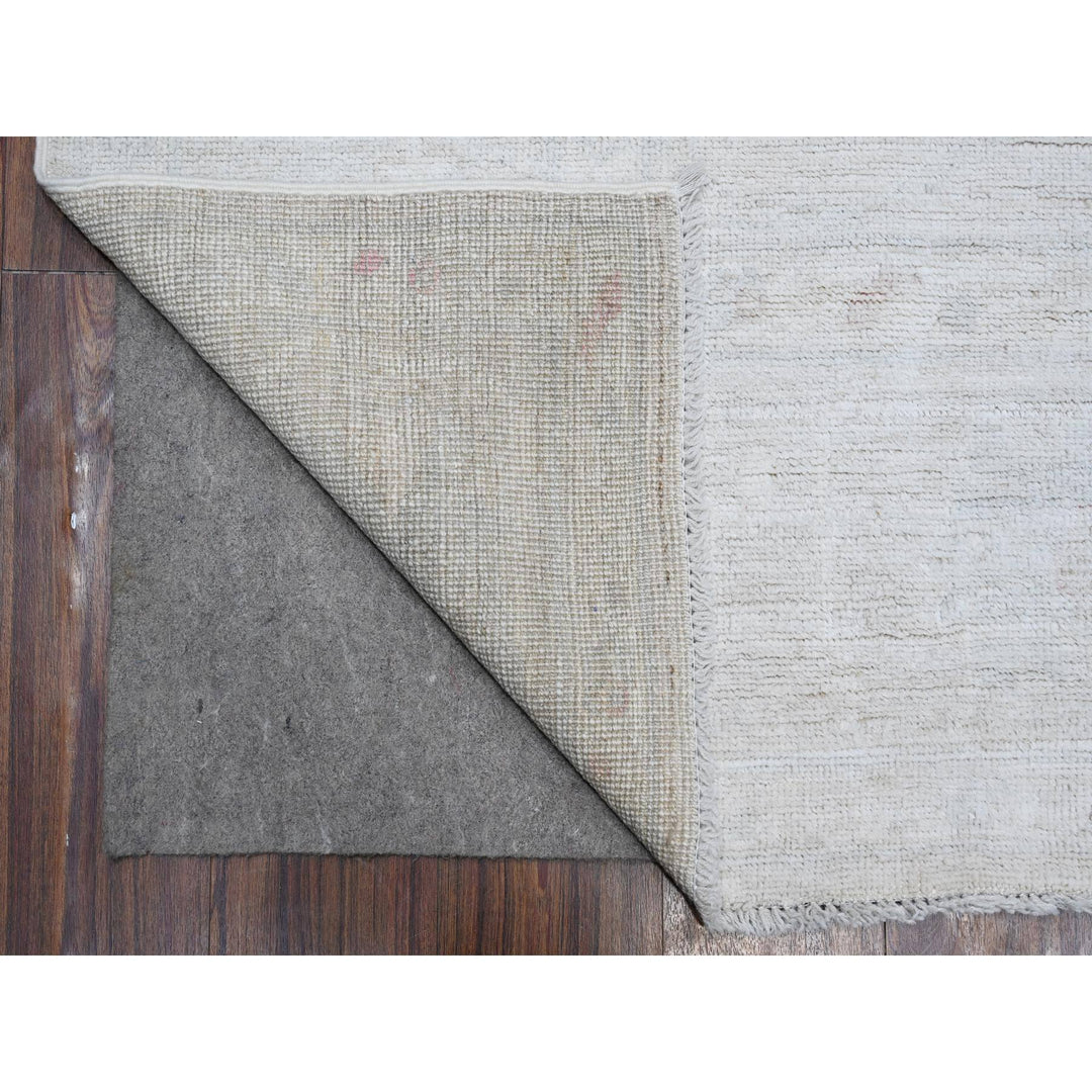 7'10" x 9'7" New Hand Knotted Grey Wool Rectangle Oriental Rug - MOA10288722