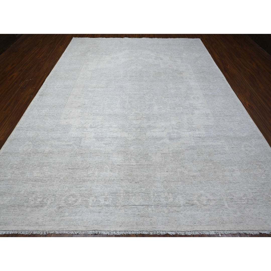 8'11" x 11'7" New Hand Knotted Ivory Wool Rectangle Oriental Rug - MOA10288960