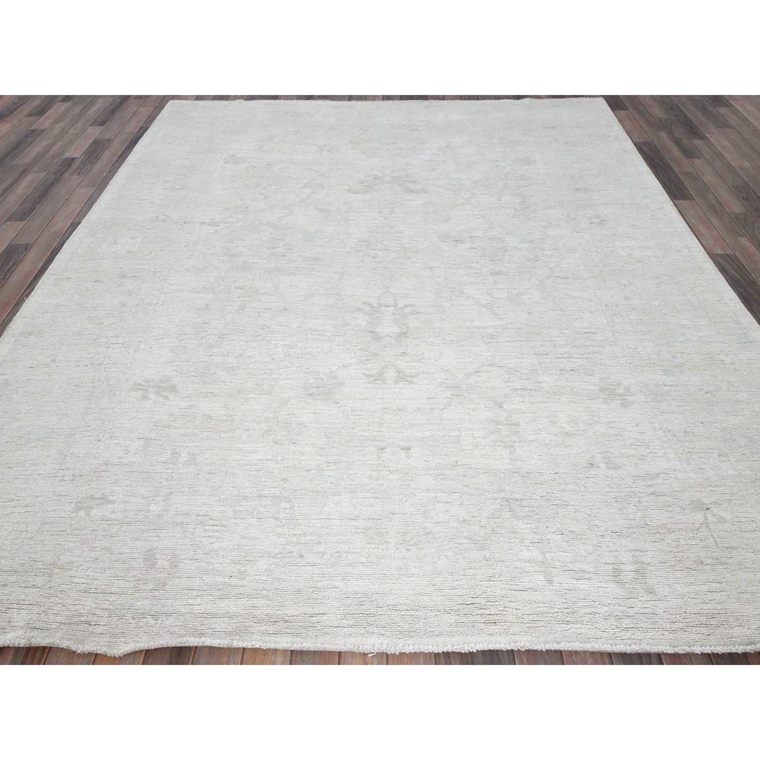 8'0" x 9'11" New Hand Knotted Ivory Wool Rectangle Oriental Rug - MOA102889