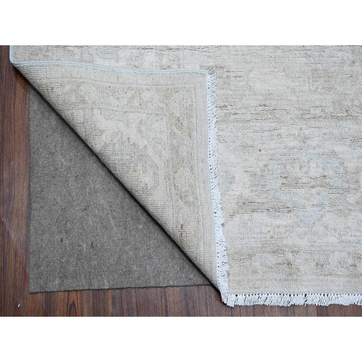 8'1" x 9'9" New Hand Knotted Grey Wool Rectangle Oriental Rug - MOA10289003