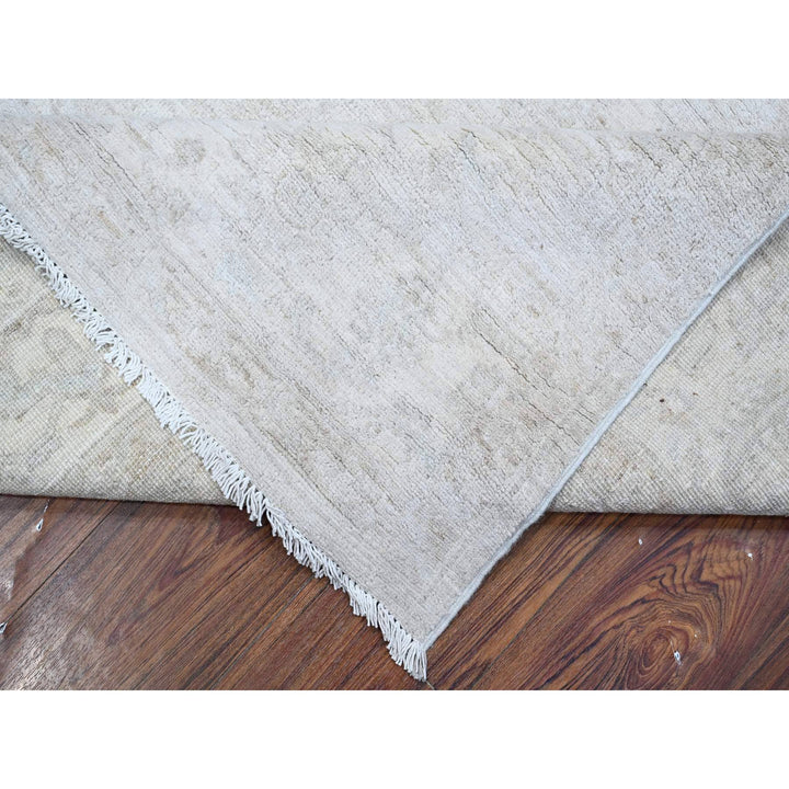 8'1" x 9'9" New Hand Knotted Grey Wool Rectangle Oriental Rug - MOA10289003