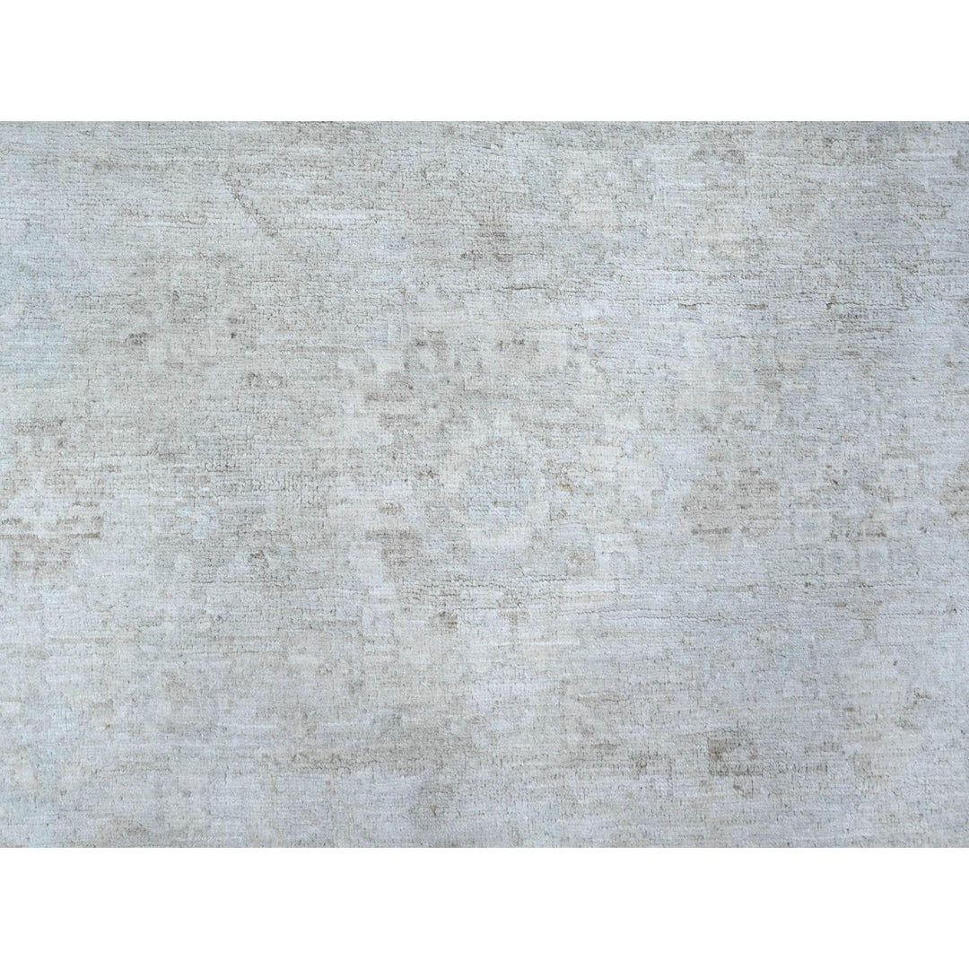 8'1" x 9'9" New Hand Knotted Grey Wool Rectangle Oriental Rug - MOA10289003