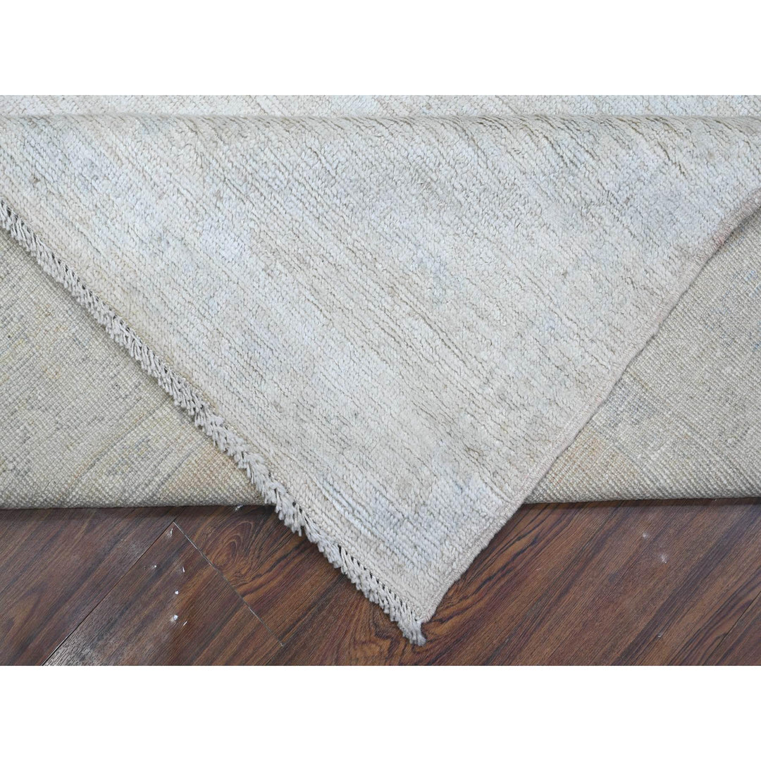 7'11" x 9'10" New Hand Knotted Grey Wool Rectangle Oriental Rug - MOA10289129