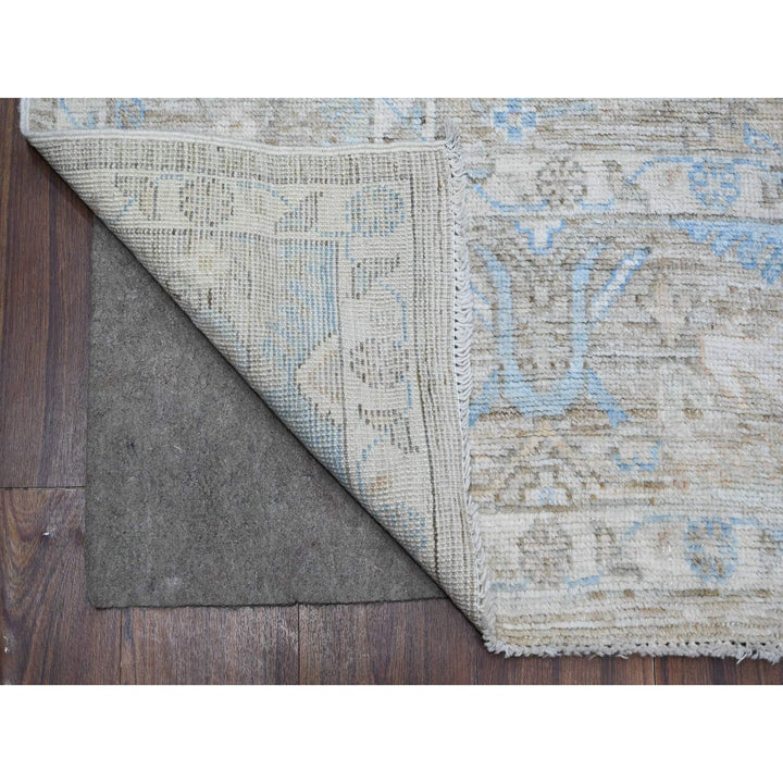 7'9" x 9'5" New Hand Knotted Grey Wool Rectangle Oriental Rug - MOA10289154