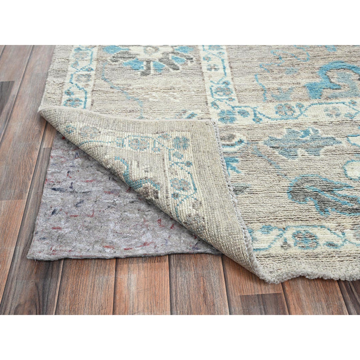 9'7" x 12'2" New Hand Knotted Brown Wool Rectangle Oriental Rug - MOA102894