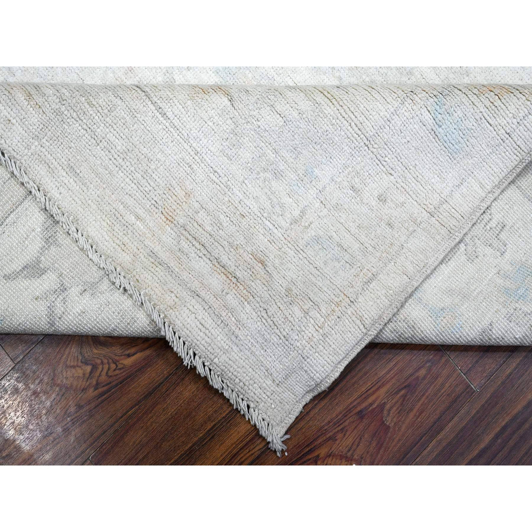 8'3" x 9'9" New Hand Knotted Ivory Wool Rectangle Oriental Rug - MOA10289551