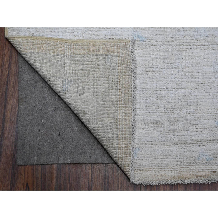 8'1" x 9'7" New Hand Knotted Grey Wool Rectangle Oriental Rug - MOA10289643