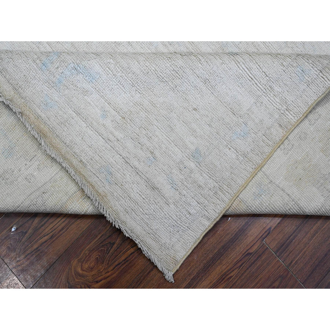 8'1" x 9'7" New Hand Knotted Grey Wool Rectangle Oriental Rug - MOA10289643