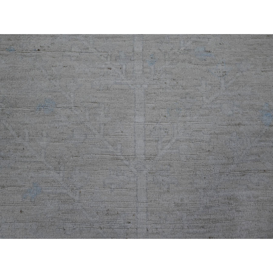 8'1" x 9'7" New Hand Knotted Grey Wool Rectangle Oriental Rug - MOA10289643