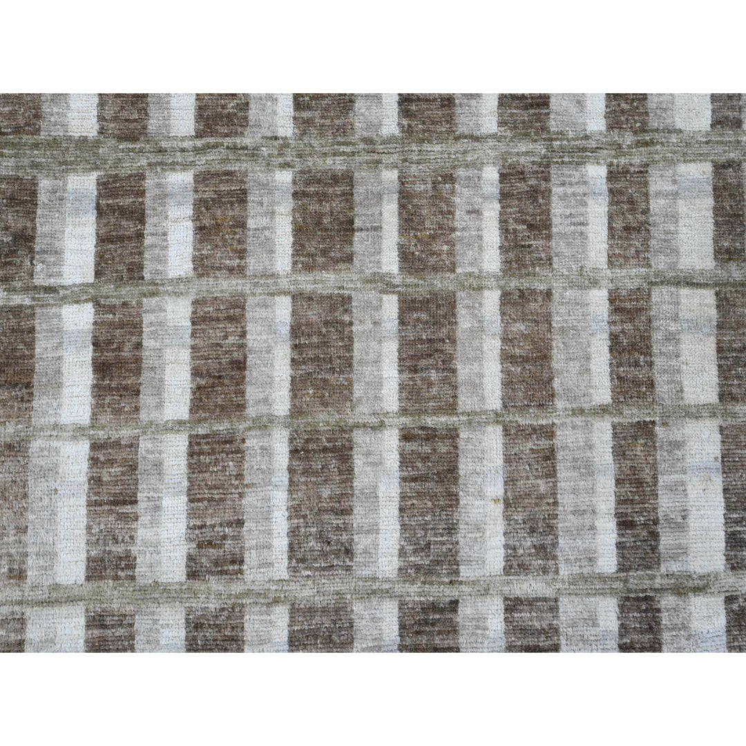 8'0" x 9'9" New Hand Knotted Brown Wool Rectangle Oriental Rug - MOA10289773