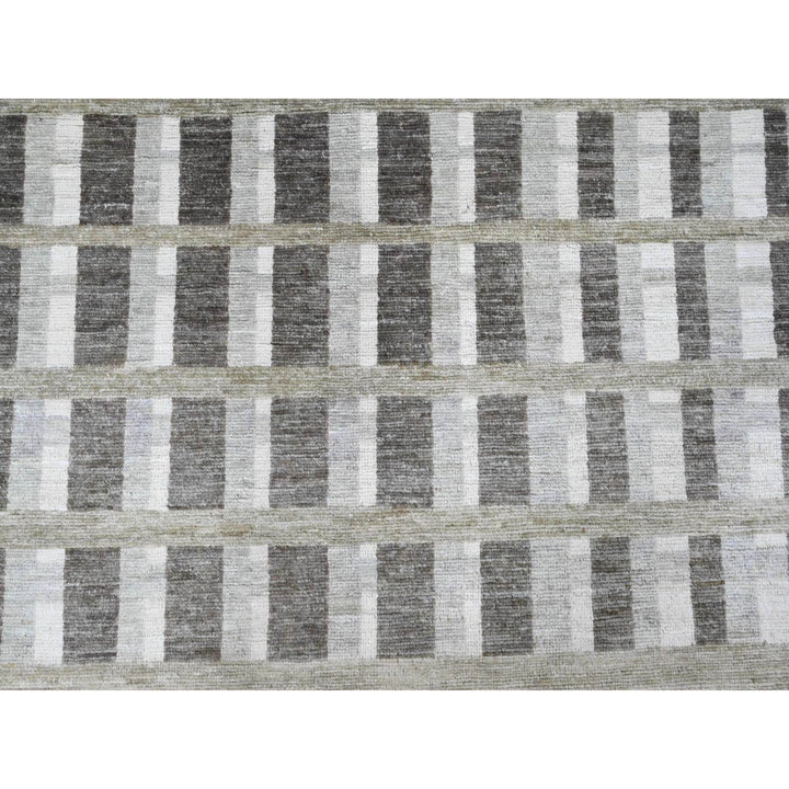 8'8" x 11'8" New Hand Knotted Brown Wool Rectangle Oriental Rug - MOA10289774