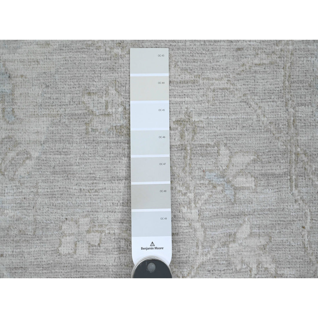 7'8" x 7'11" New Hand Knotted Grey Wool Round Oriental Rug - MOA10289795