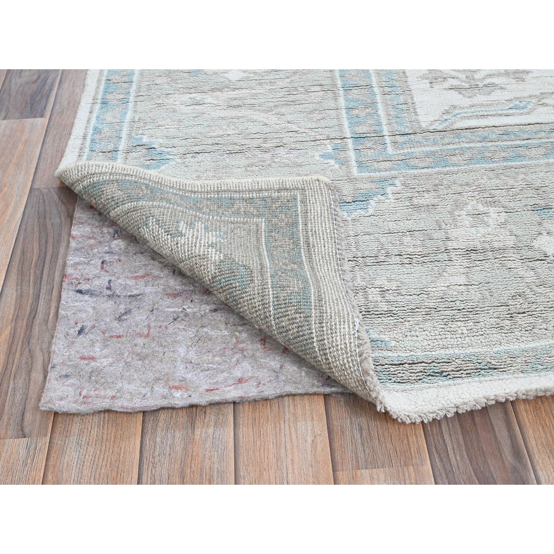 7'11" x 9'8" New Hand Knotted Ivory Wool Rectangle Oriental Rug - MOA102899