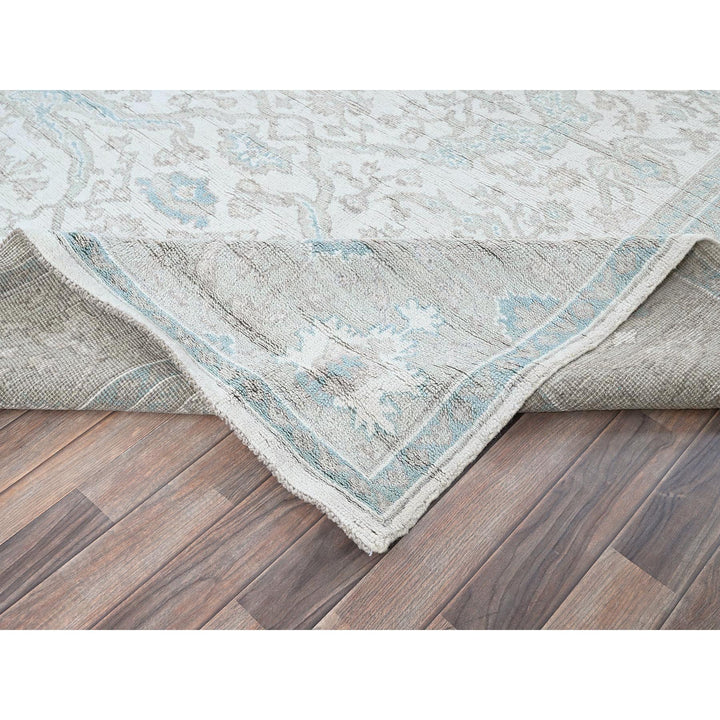 7'11" x 9'8" New Hand Knotted Ivory Wool Rectangle Oriental Rug - MOA102899