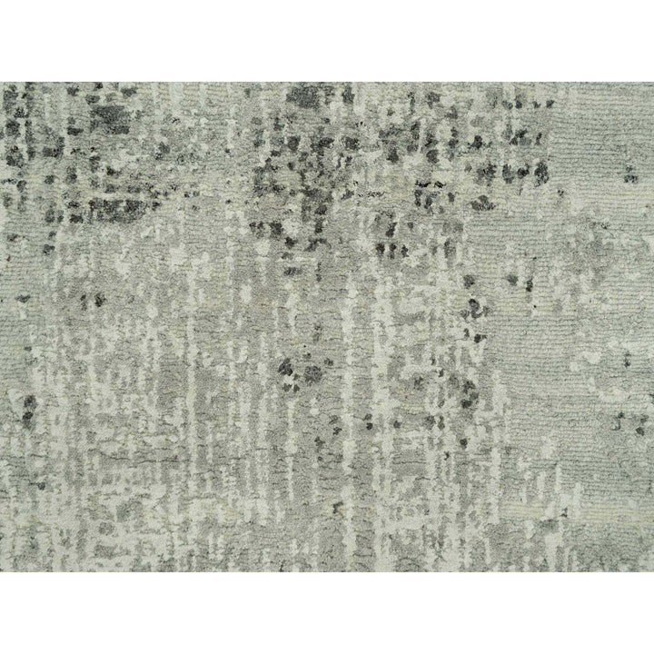 2'6" x 31'8" New Hand Knotted Grey Wool Runner Oriental Rug - MOA10290432