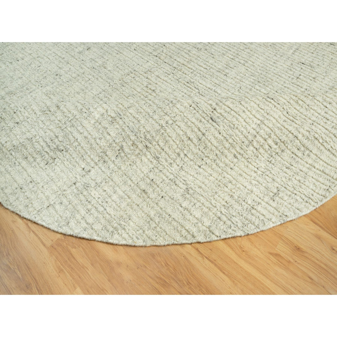 10'1" x 10'1" New Hand Woven Grey Wool Round Oriental Rug - MOA10290449