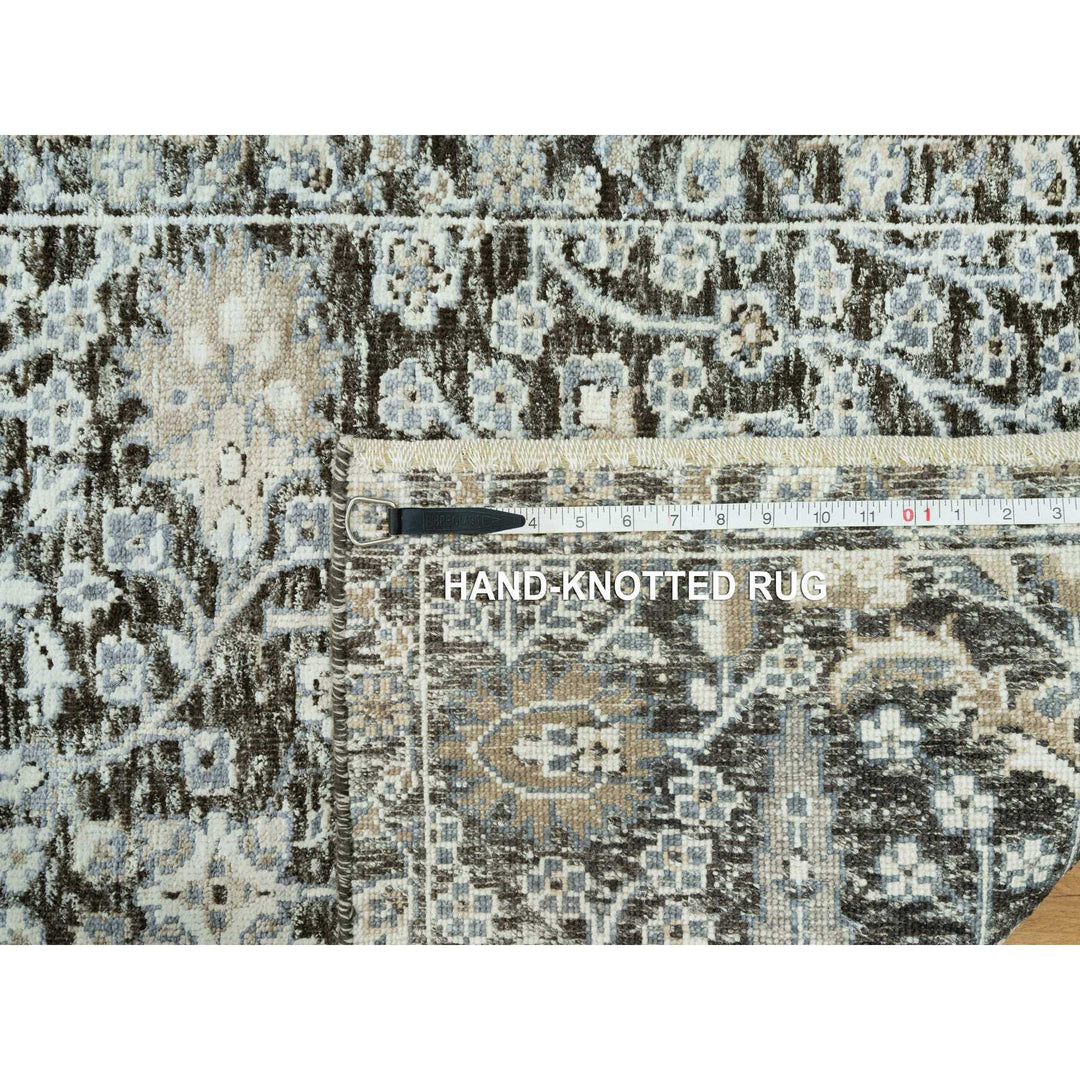 2'6" x 10'0" New Hand Knotted Grey Wool & Silk Runner Oriental Rug - MOA10290680