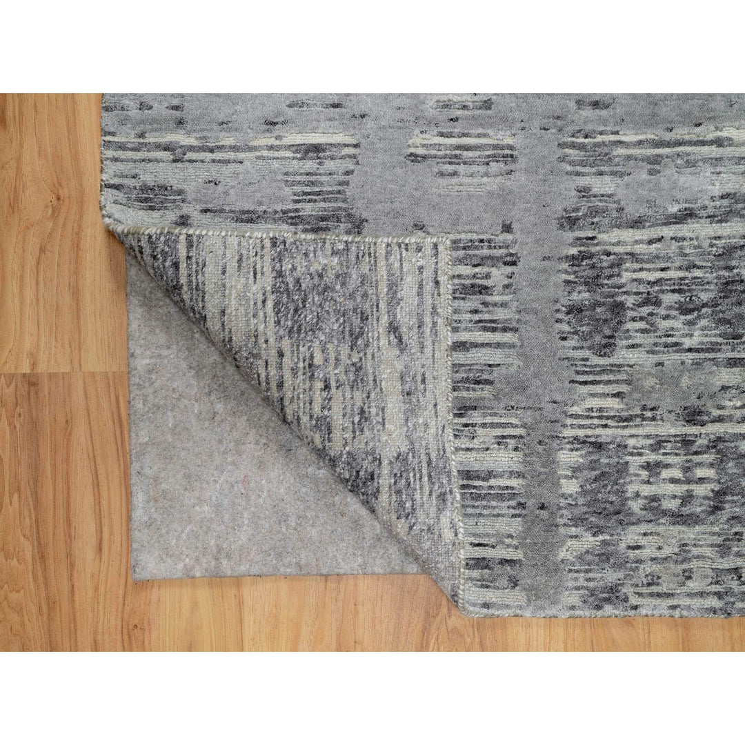 2'6" x 11'8" New Hand Knotted Grey Wool Runner Oriental Rug - MOA10290844