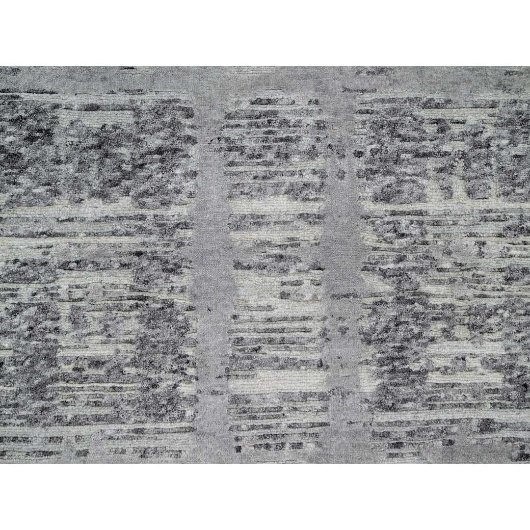 2'6" x 11'8" New Hand Knotted Grey Wool Runner Oriental Rug - MOA10290844