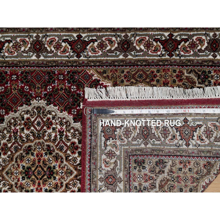 2'10" x 5'1" New Hand Knotted Red Wool Rectangle Oriental Rug - MOA10290984