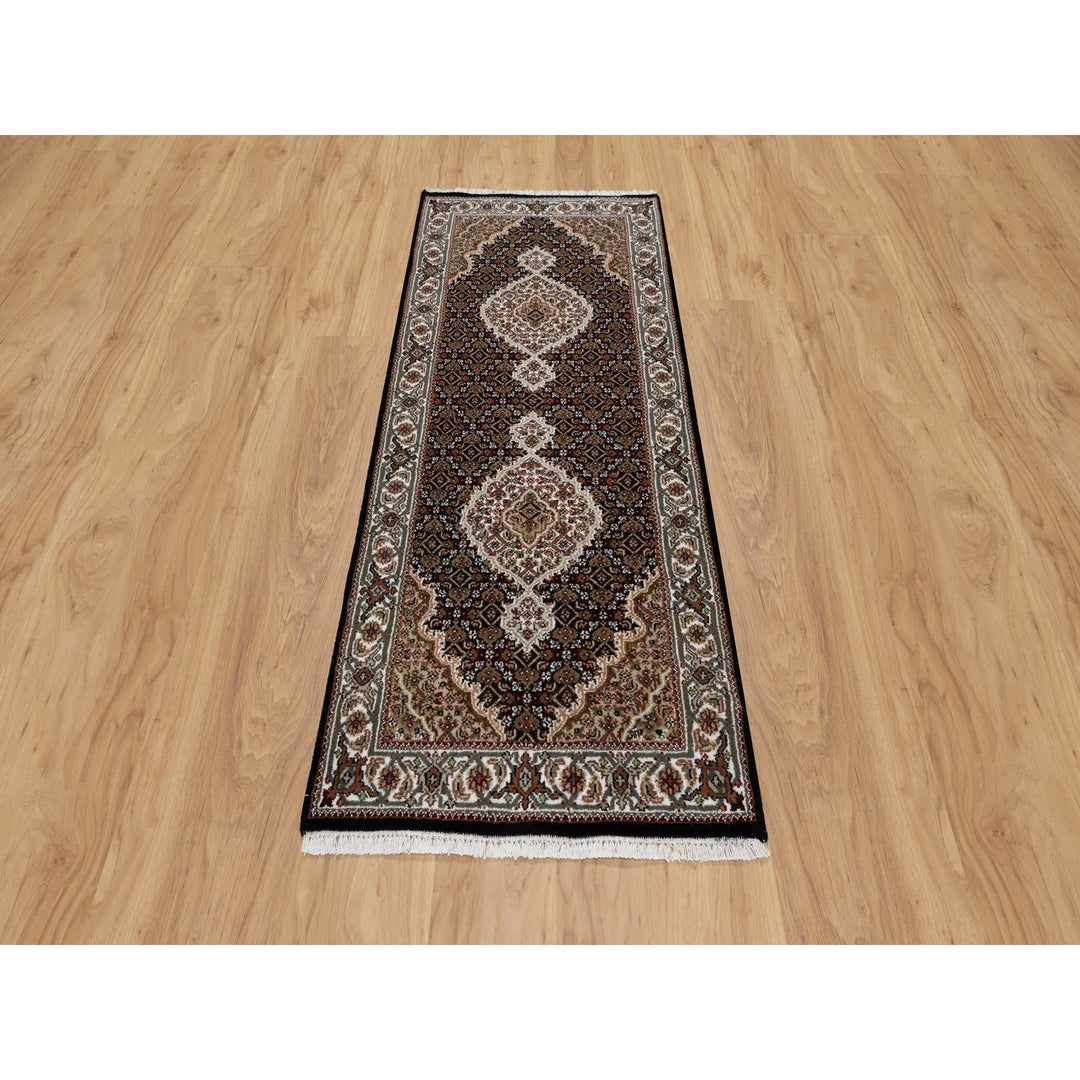 2'7" x 6'3" New Hand Knotted Black Wool Runner Oriental Rug - MOA10290986