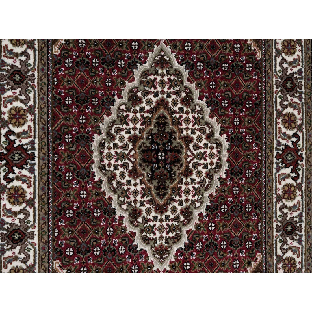 2'10" x 5'2" New Hand Knotted Red Wool Rectangle Oriental Rug - MOA10290990