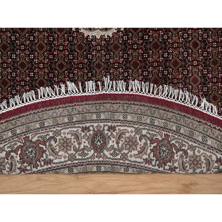 8'0" x 8'0" New Hand Knotted Red Wool Round Oriental Rug - MOA10291031