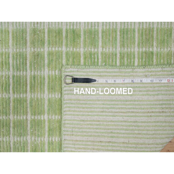 2'2" x 3'1" New Hand Loomed Green Wool Rectangle Oriental Rug - MOA10291064