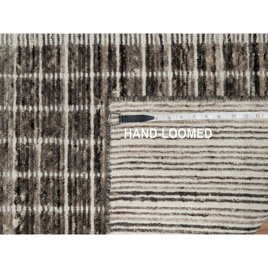 2'3" x 3'1" New Hand Loomed Brown Wool Rectangle Oriental Rug - MOA10291068