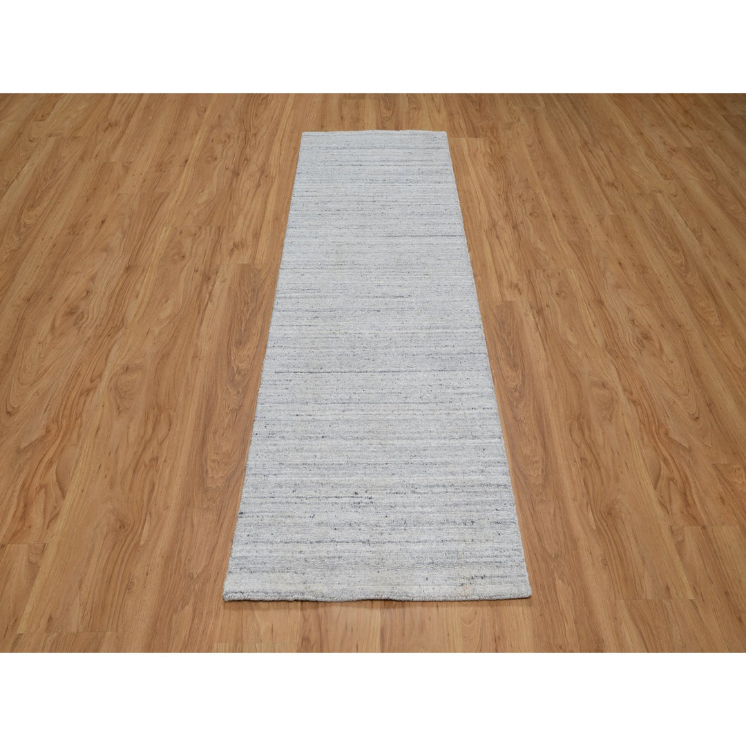 2'6" x 8'0" New Hand Loomed Ivory Wool Runner Oriental Rug - MOA10291178