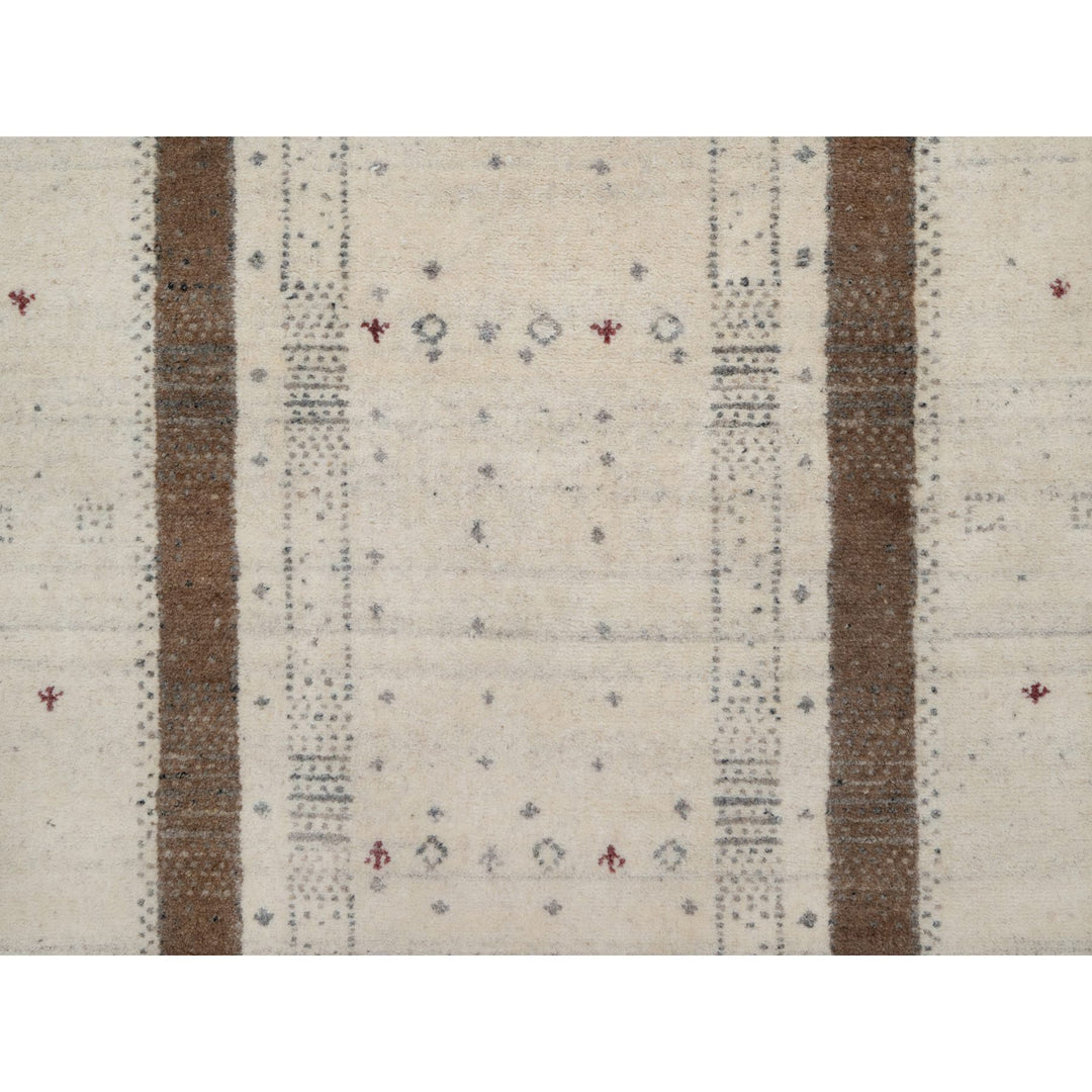 2'8" x 7'10" New Hand Knotted Ivory Wool Runner Oriental Rug - MOA10291258