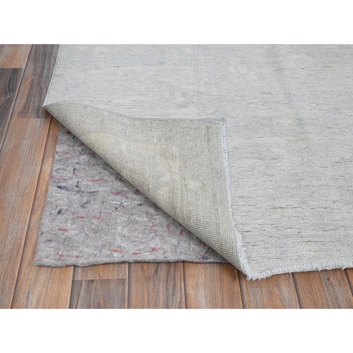 8'0" x 9'10" New Hand Knotted Grey Wool Rectangle Oriental Rug - MOA102912