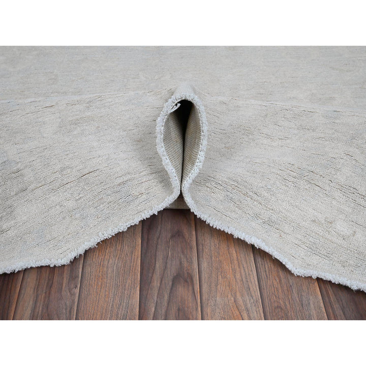 8'0" x 9'10" New Hand Knotted Grey Wool Rectangle Oriental Rug - MOA102912