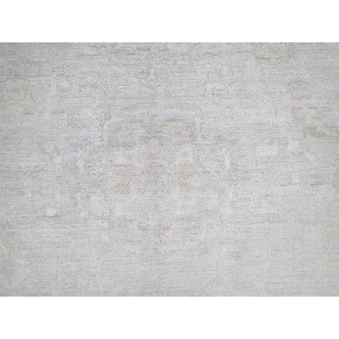 8'0" x 9'10" New Hand Knotted Grey Wool Rectangle Oriental Rug - MOA102912