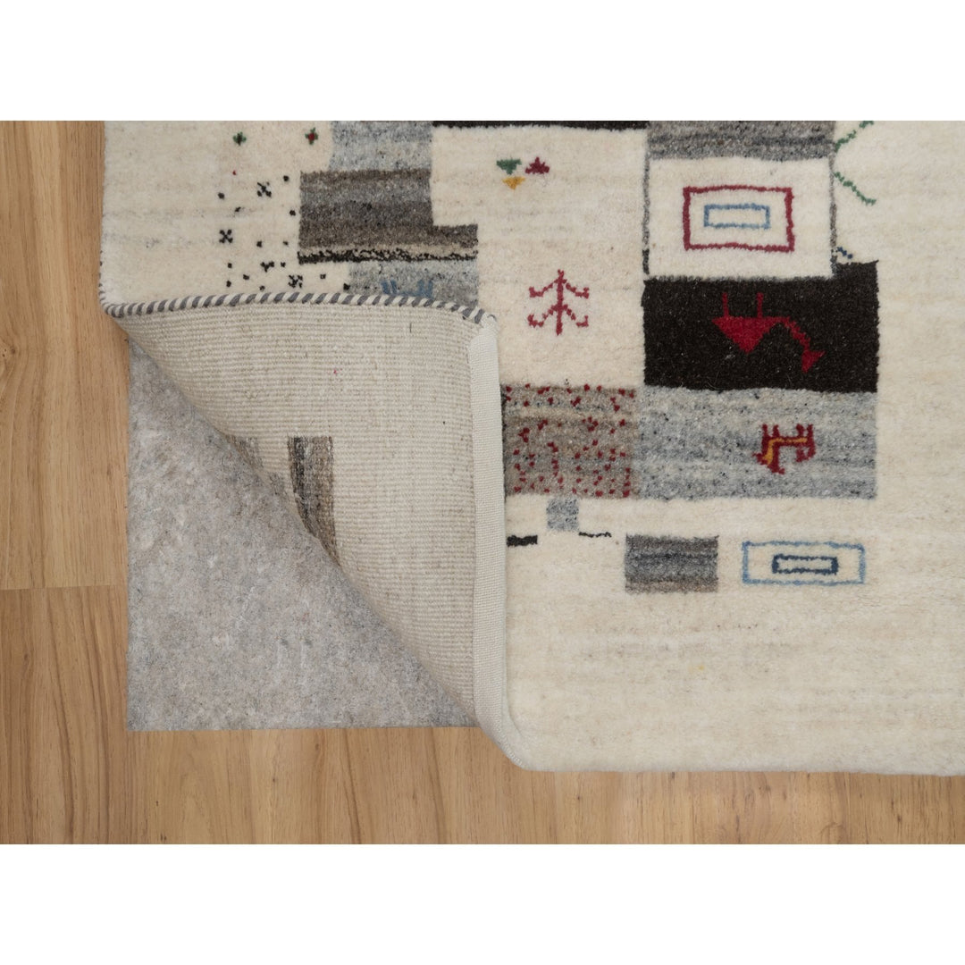 2'5" x 4'9" New Hand Knotted Ivory Wool Runner Oriental Rug - MOA10291318