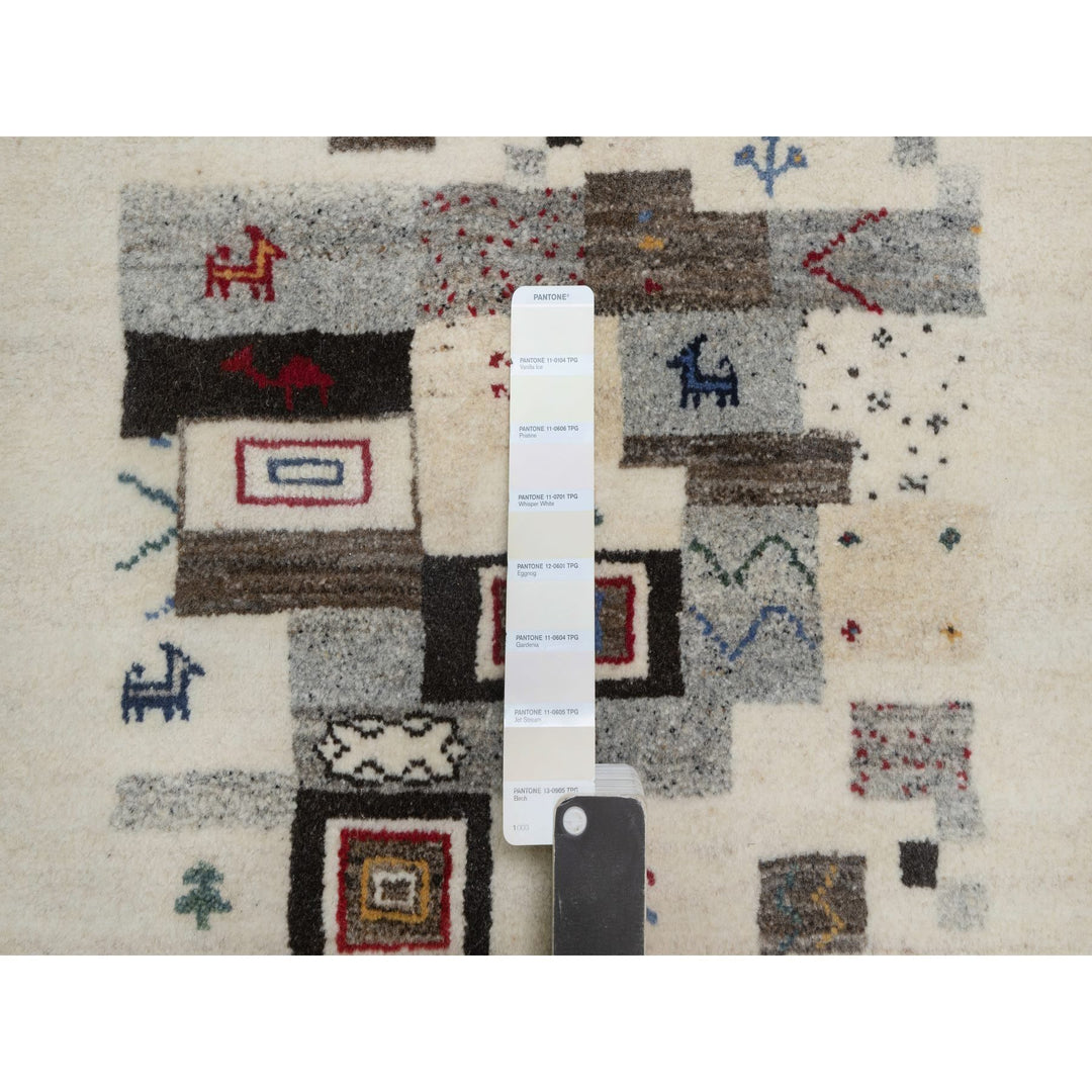 2'1" x 3'1" New Hand Knotted Ivory Wool Rectangle Oriental Rug - MOA10291323