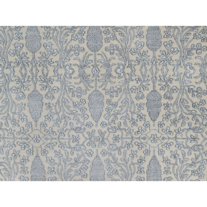 8'11" x 12'1" New Hand Knotted Ivory Wool & Silk Rectangle Oriental Rug - MOA10291353
