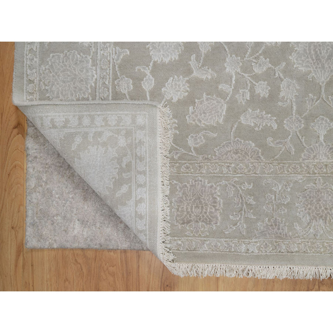 4'9" x 6'10" New Hand Knotted Grey Wool & Silk Rectangle Oriental Rug - MOA10291356