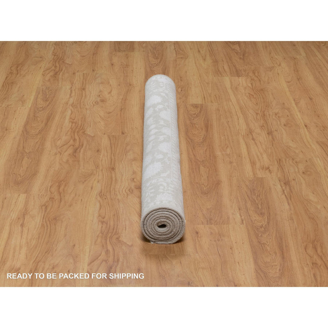 4'9" x 6'10" New Hand Knotted Grey Wool & Silk Rectangle Oriental Rug - MOA10291356